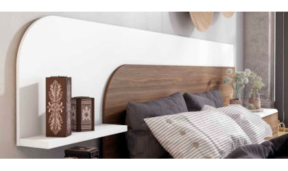 Dormitorio completo compuesto de cabecero, canapé y dos mesitas en madera  blanca y azul cobalto